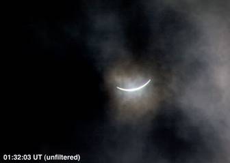 Solar eclipse 20090722 by Pat Wainwright