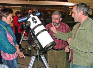 Dr John Griffiths at the Flamsteed Telescope Workshop by Mike Dryland